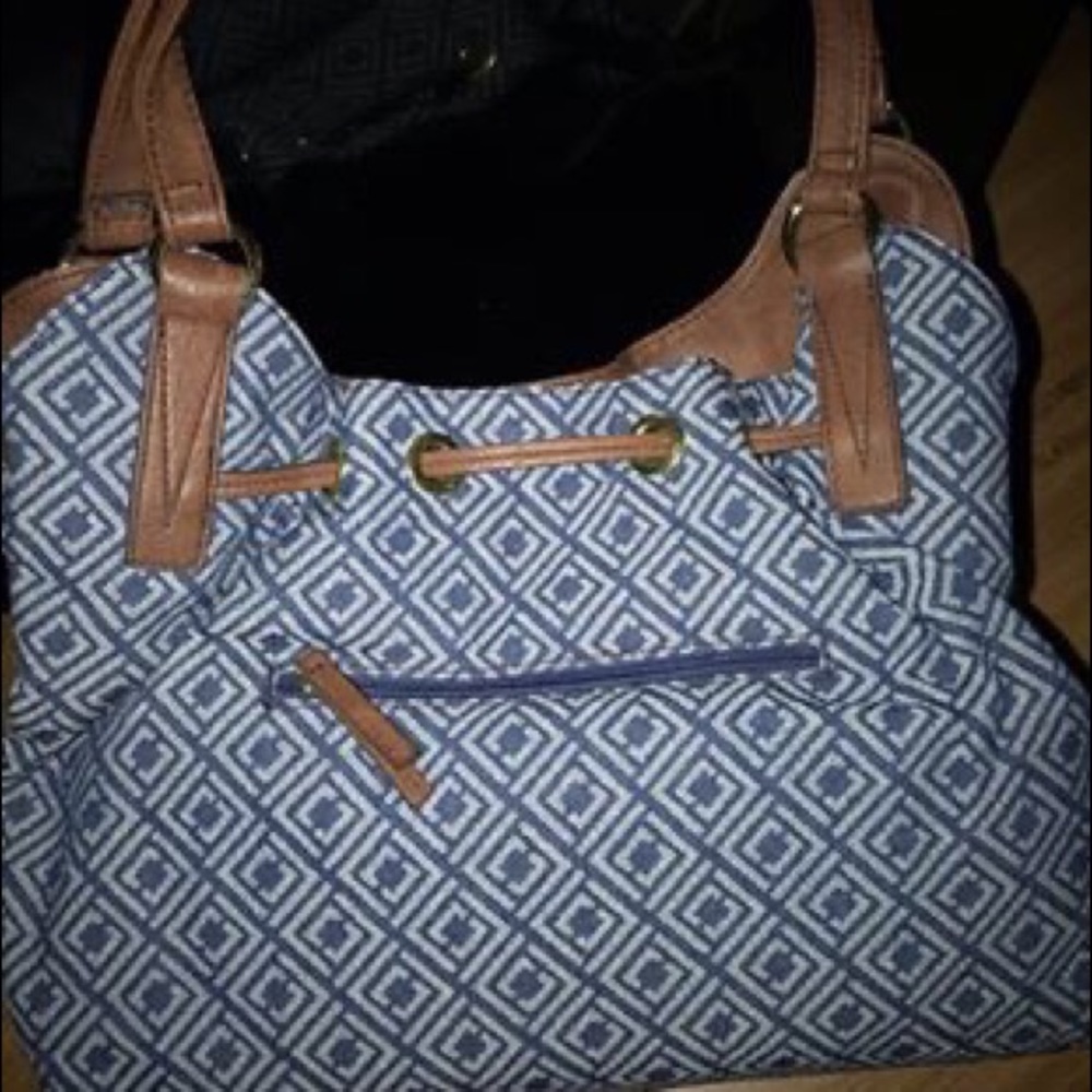 Purse - Picture 2 of 2
